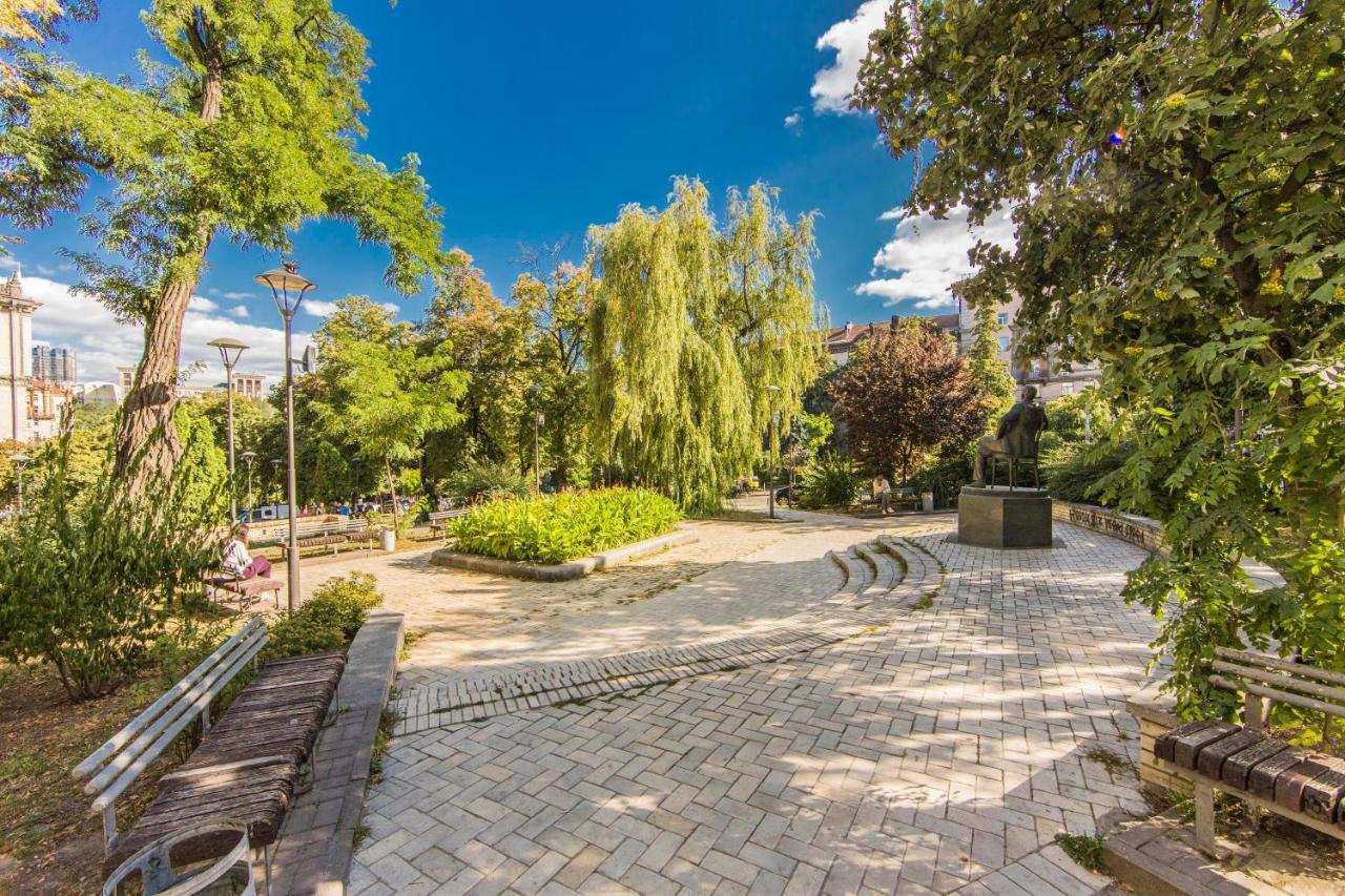 Комфорт- Апартаменти Біля Хрещатика Kyiv Exterior photo